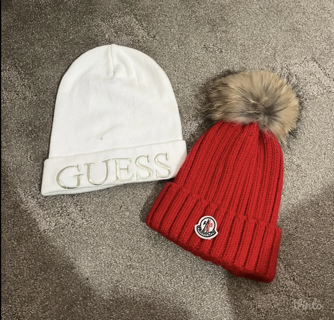 Kapice Guess i crvena sa pravim krznom