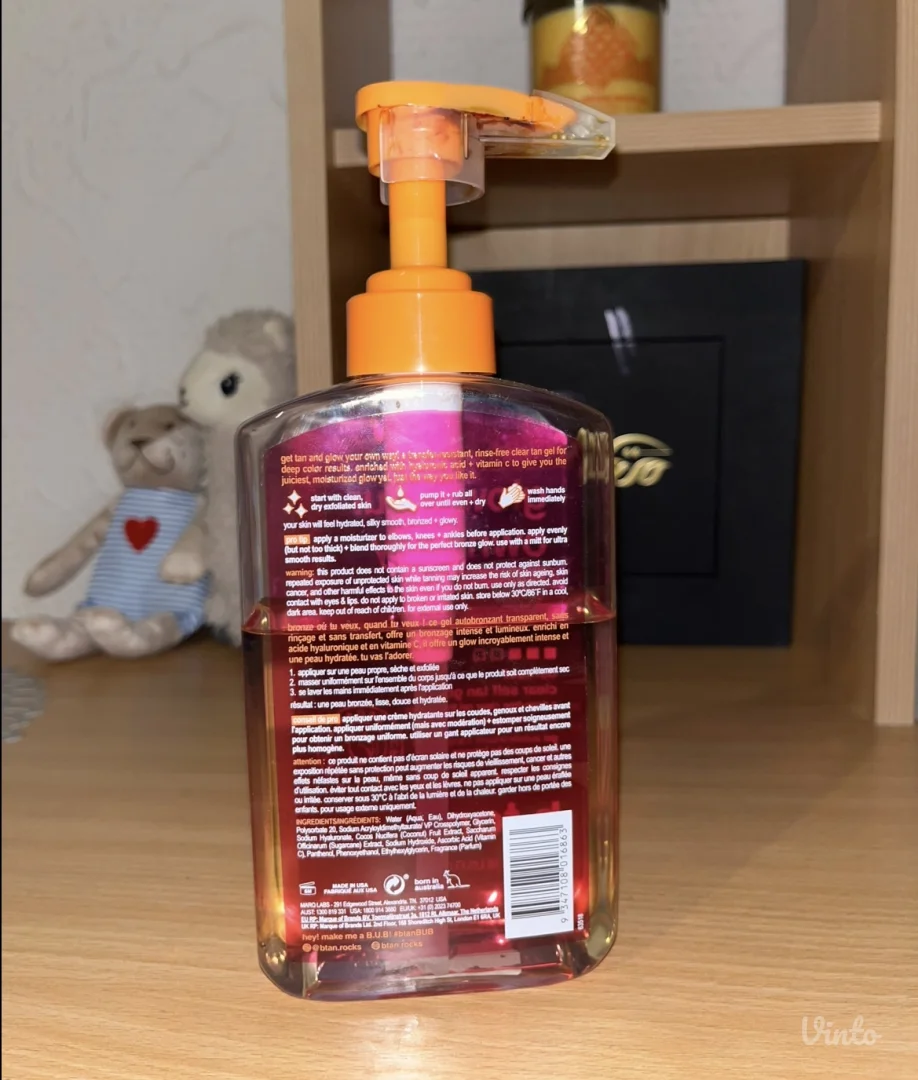 B.tan gel za samopotamnjivanje