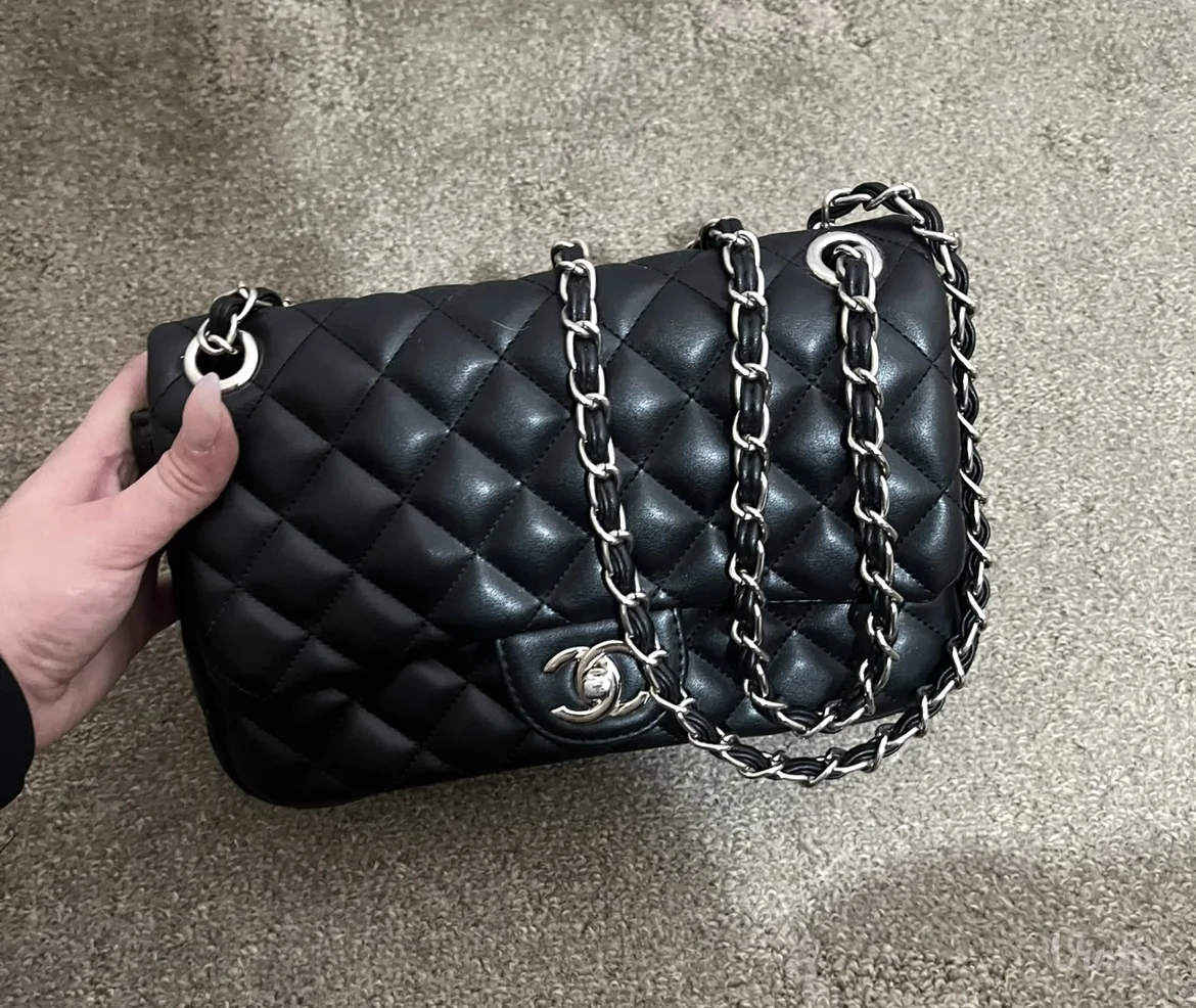 Crna torba od prave koze Chanel replika nova