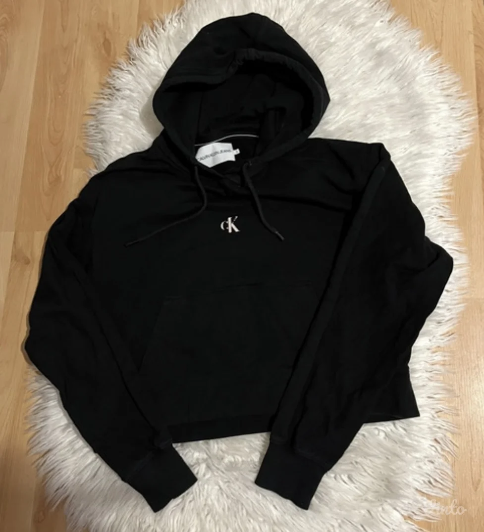 Calvin Klein original crni duks