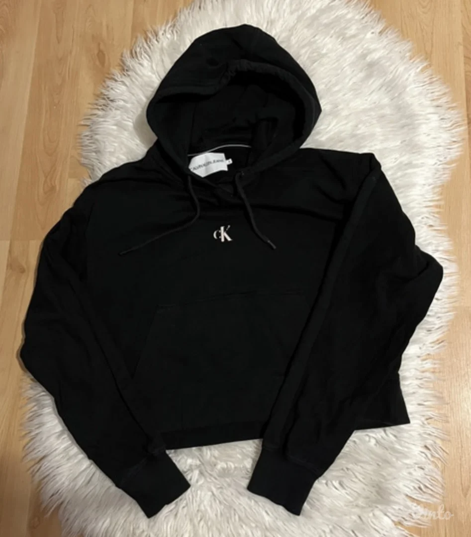 Calvin Klein original crni duks