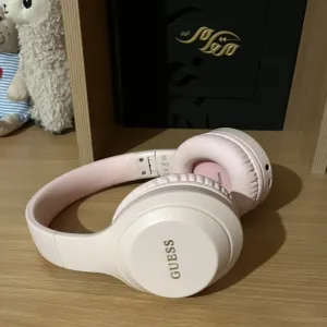 Guess original roze slusalice