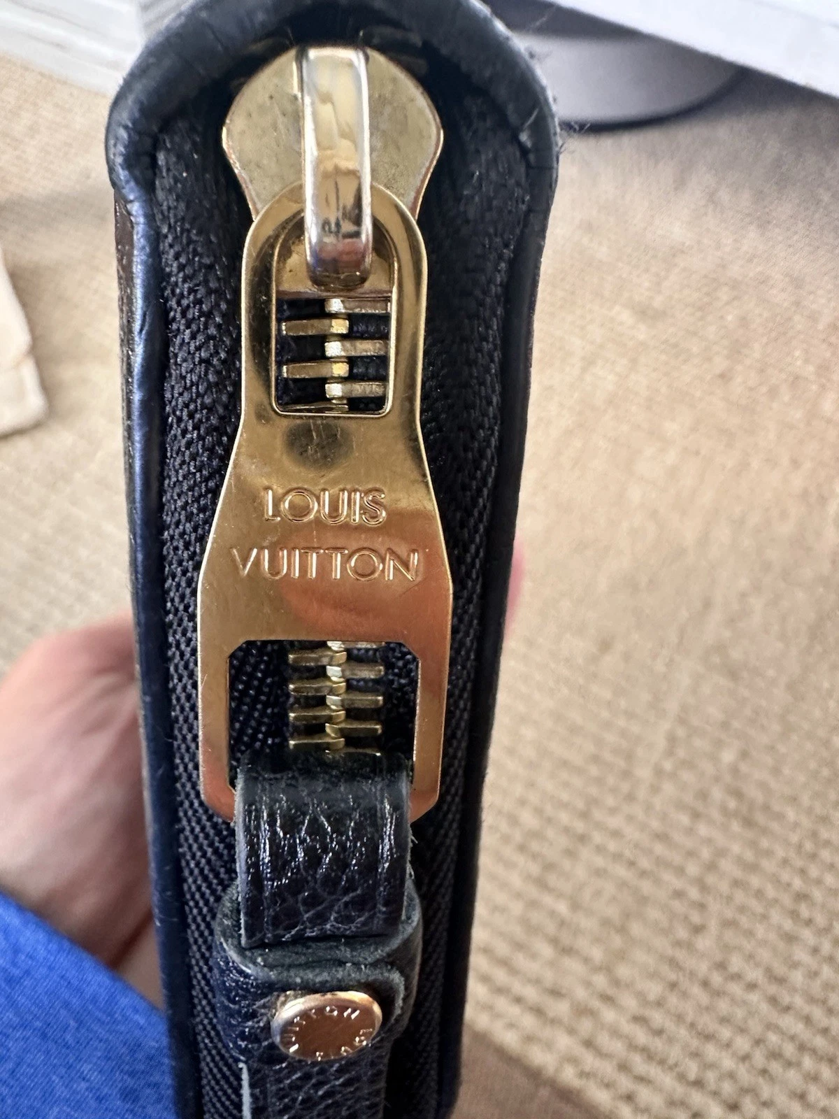 Louis Vuitton Crni Ženski Novčanik