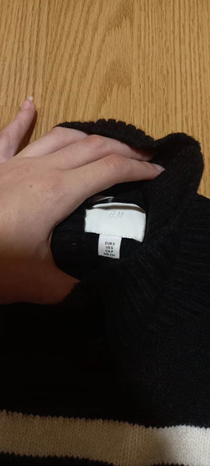 H&m džemper