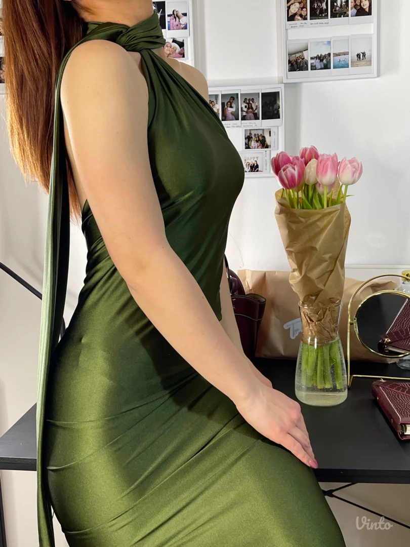 Garderobe store haljina