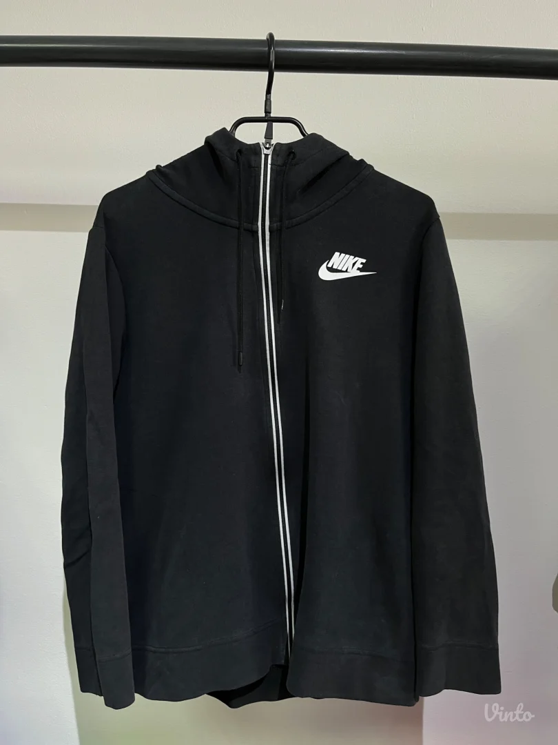 Nike zenski duks L vel.