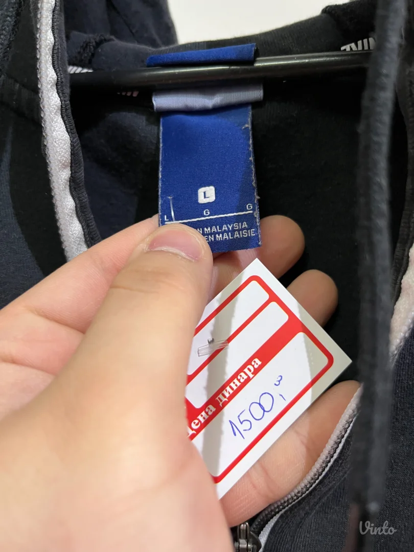 Nike zenski duks L vel.