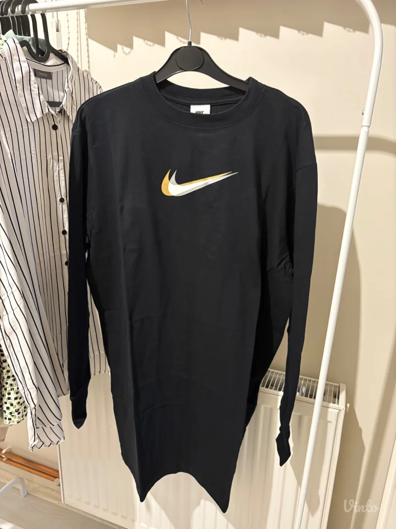Nike-tunika haljina
