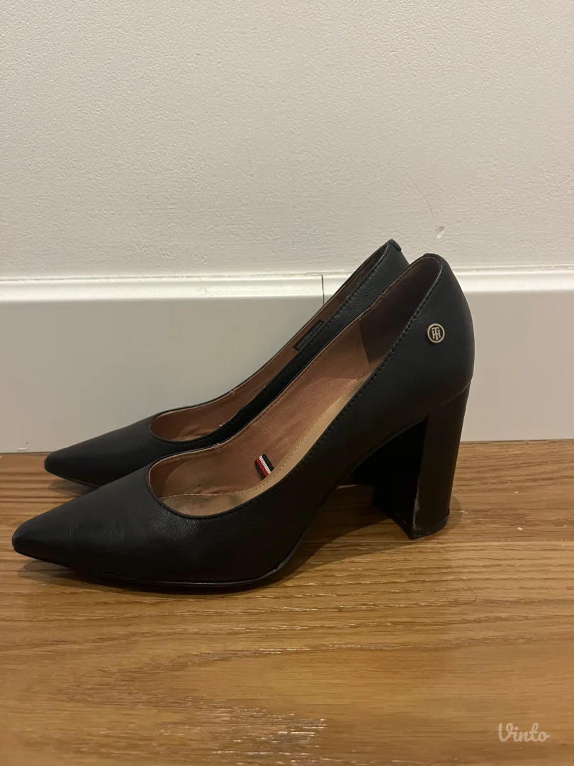 Salonke-Tommy hilfiger