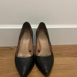 Salonke-Tommy hilfiger