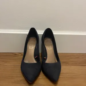 Salonke-Tommy hilfiger