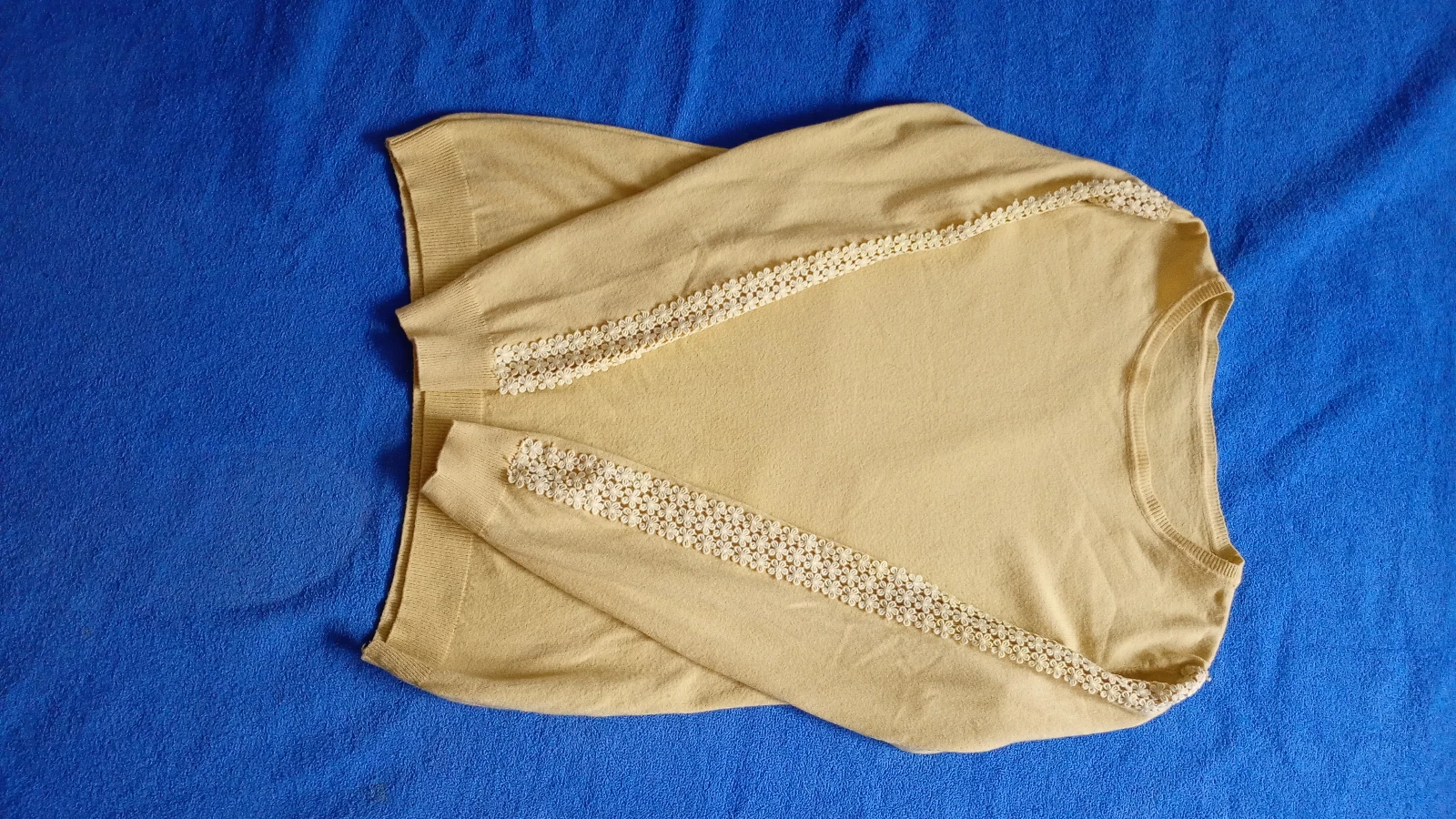 Bluza L veličina