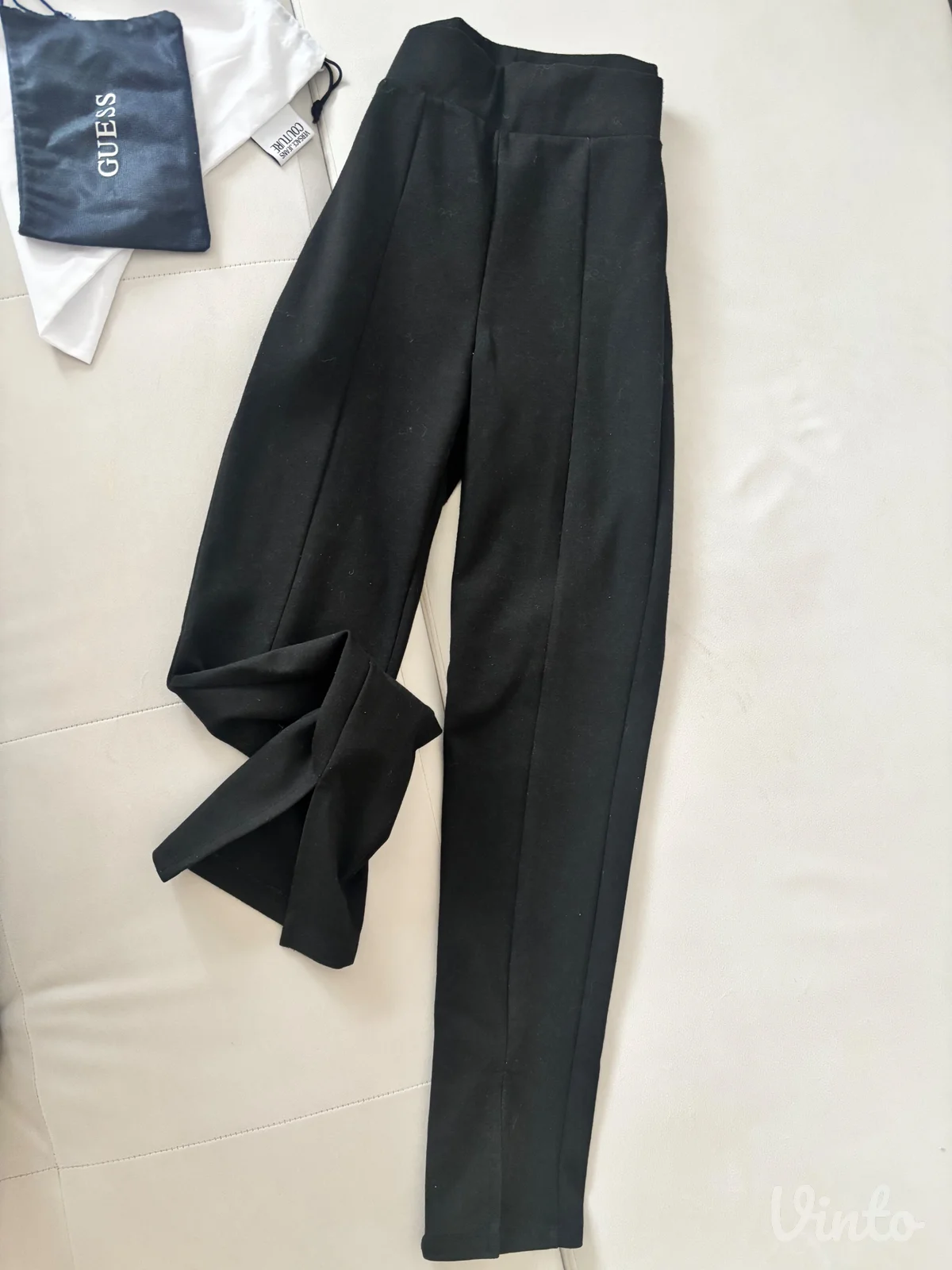 Pantalone nove