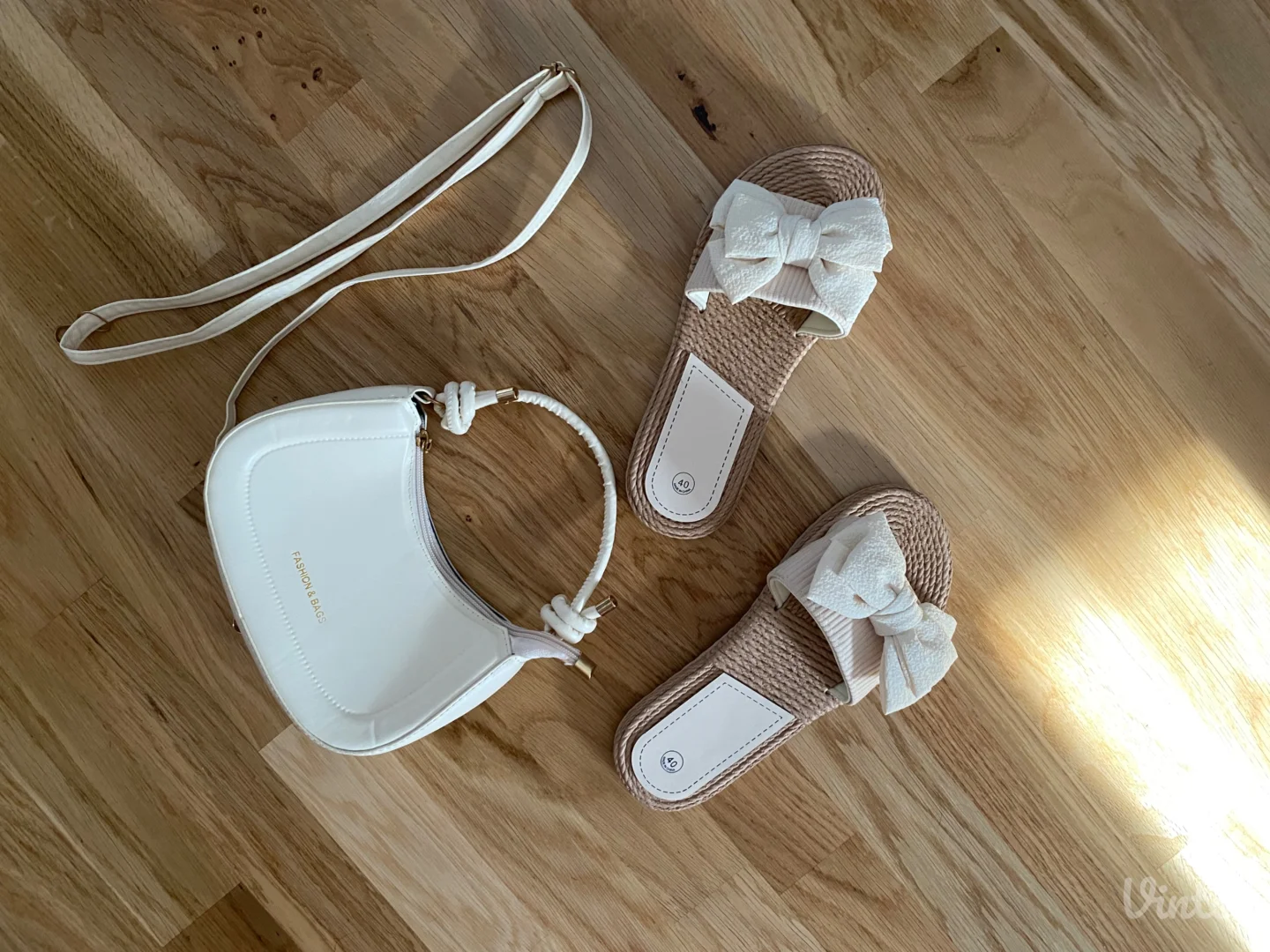 Papuče i torba - idealan set za letnje autfite