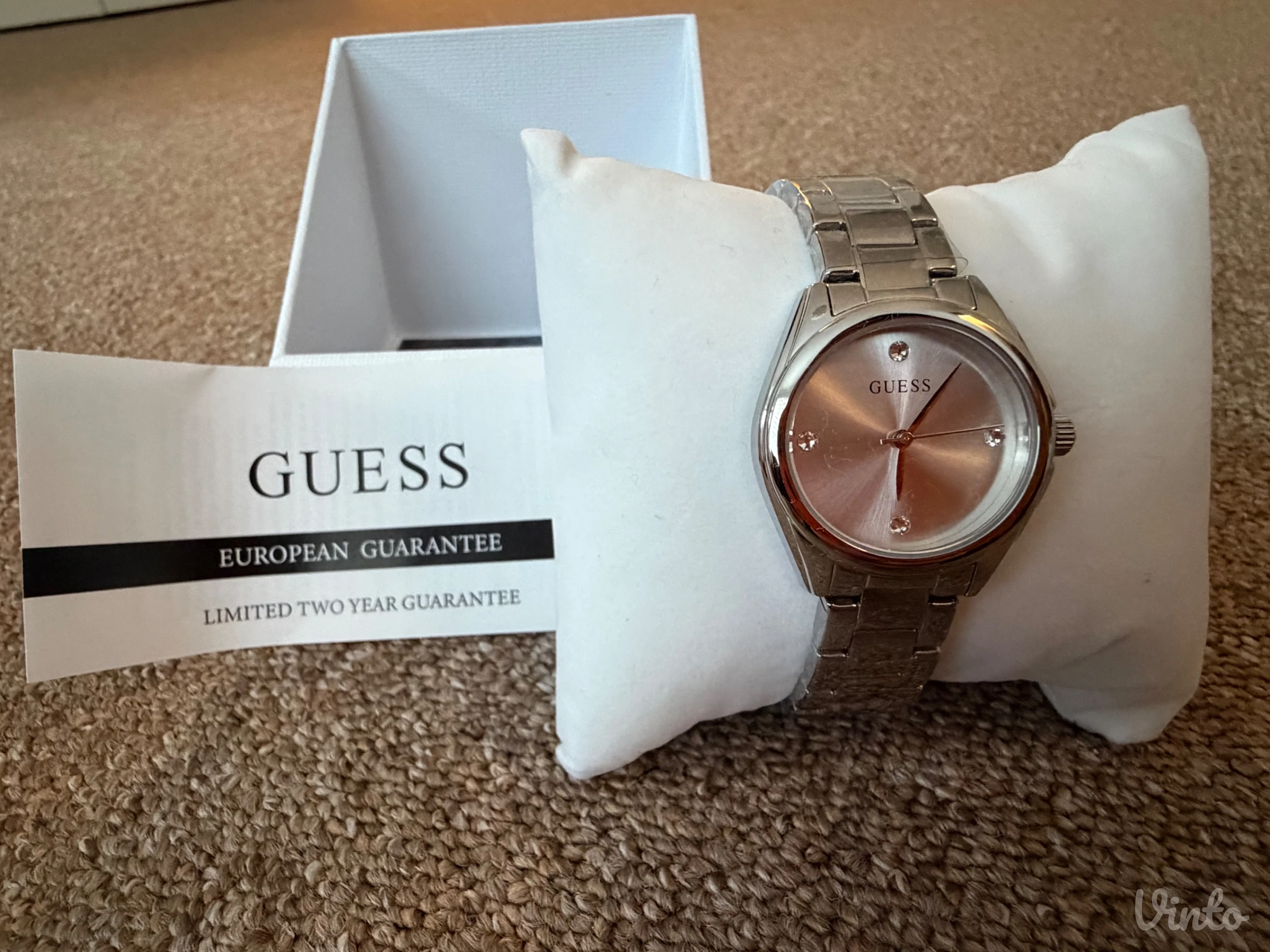 Guess sat novi original