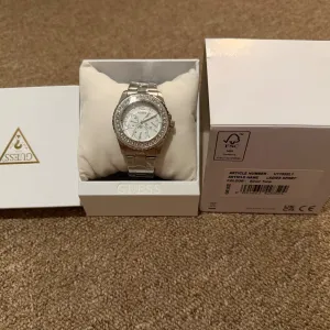 Guess Ladies Sport zenski sat