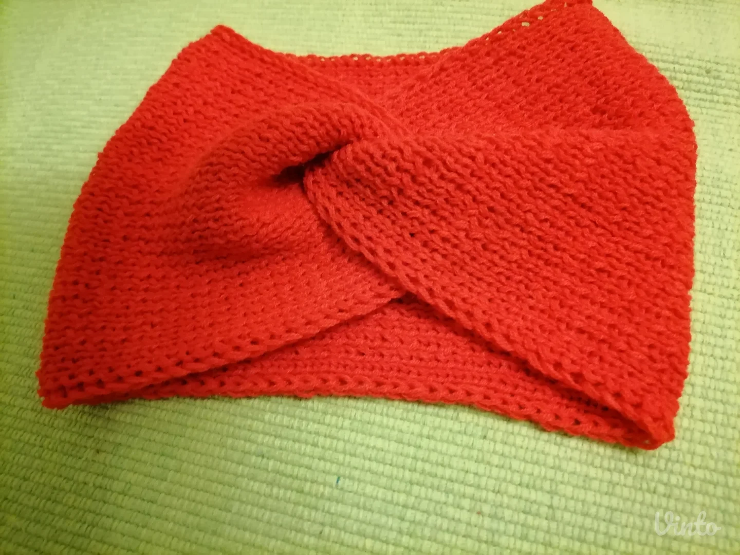 Nove ručno štrikane trake za kosu