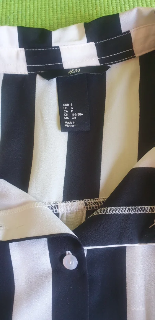 Prugasta tanja košulja H&M  S
