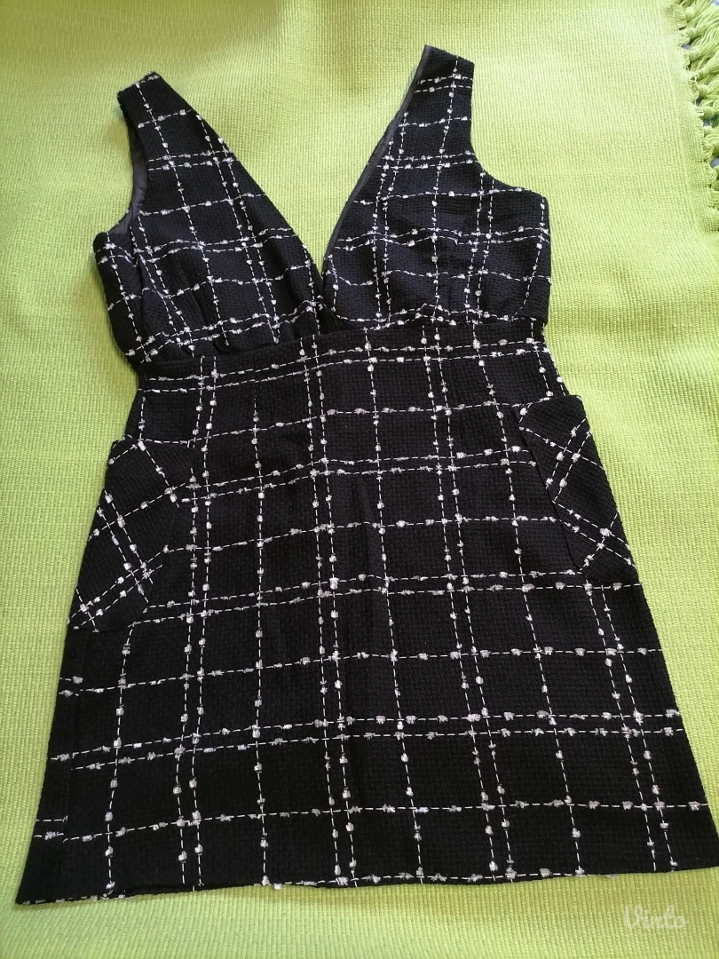 Haljina titolka TRENDYOL nova  40