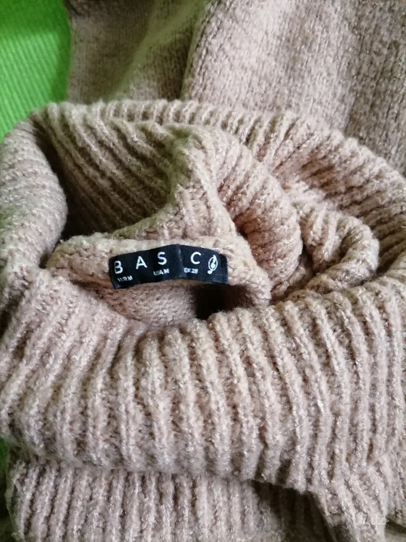 Džemper rolka BASIC M