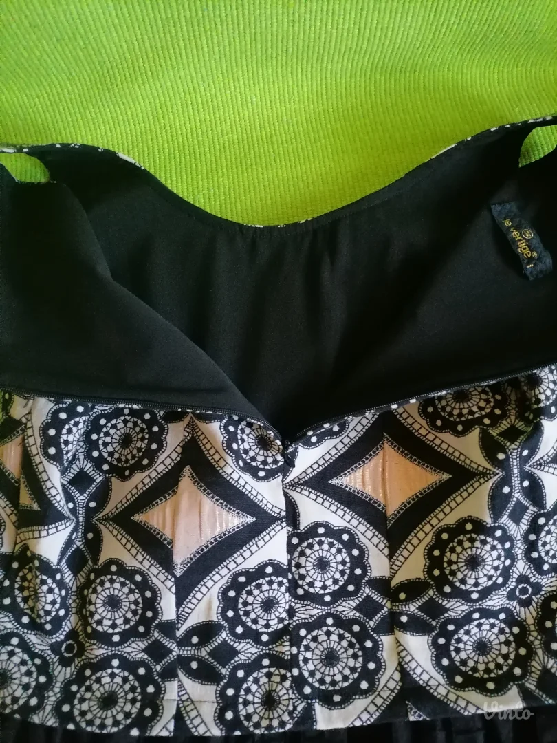 Nova elegantna haljinica