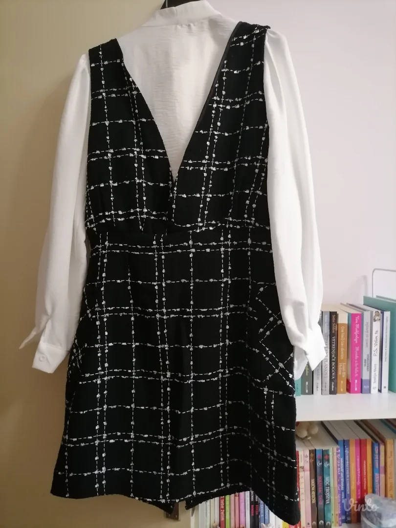 Haljina titolka TRENDYOL nova  40