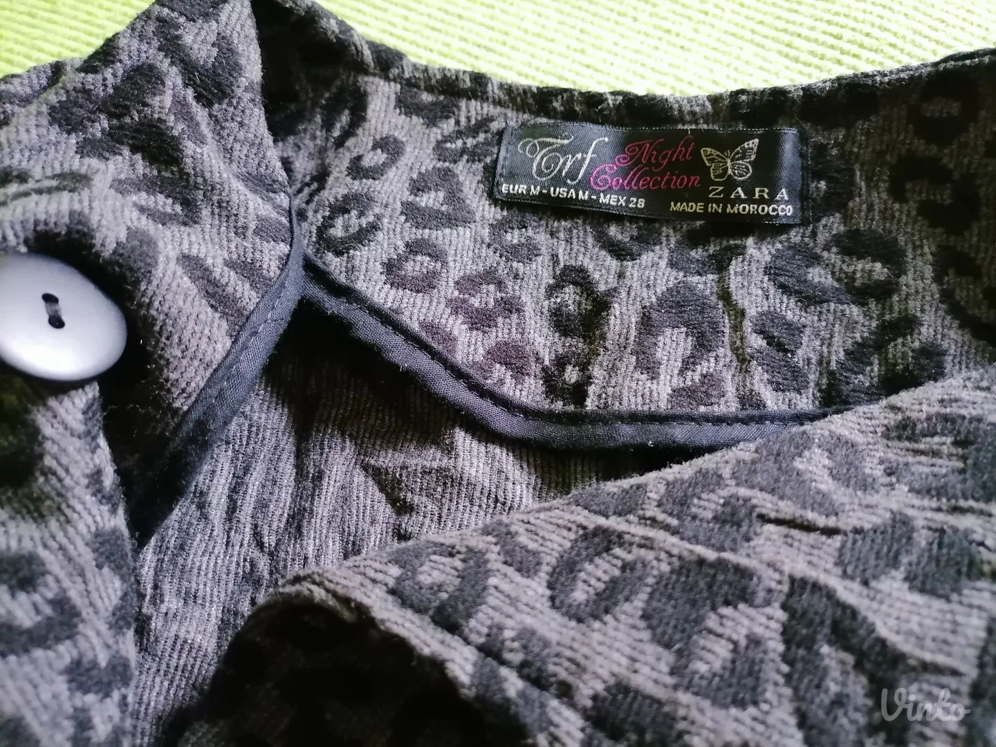 Tigrasta tamno siva jaknica Zara   M