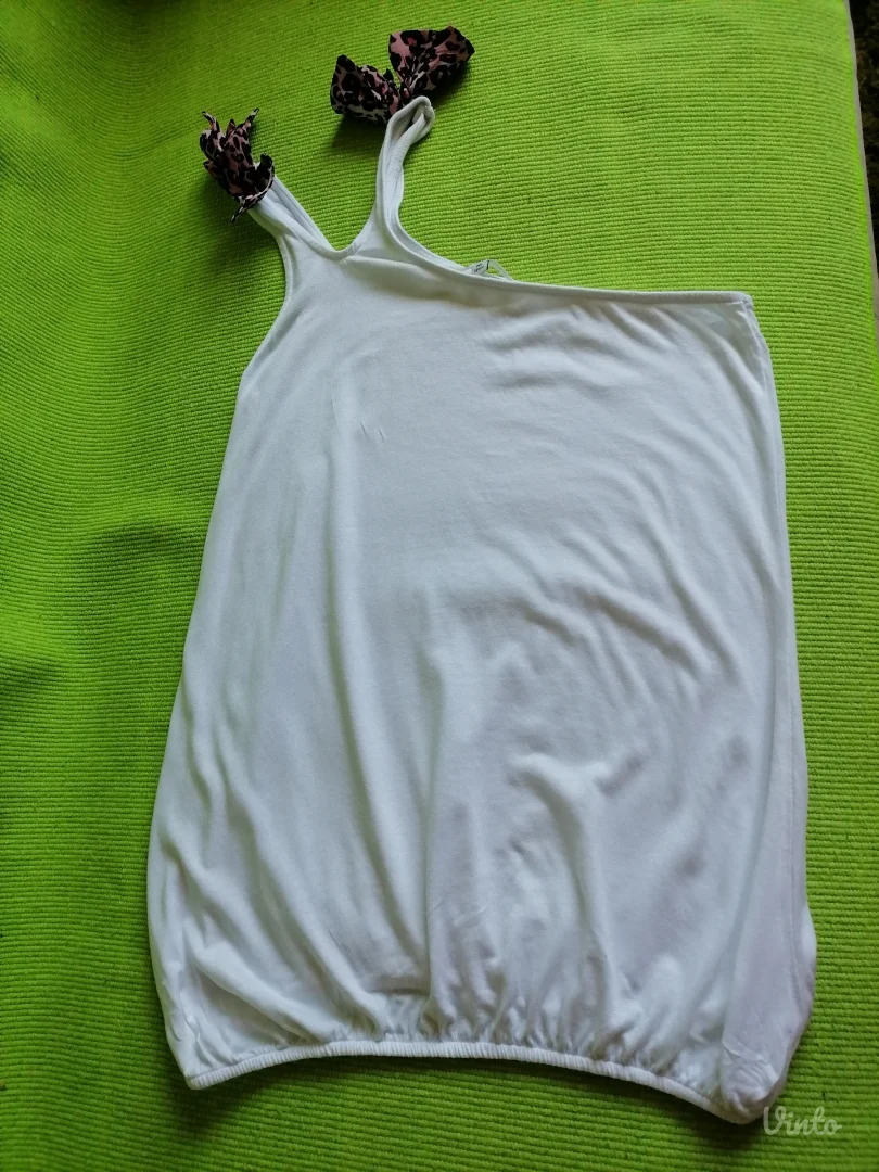 Majica na jedno rame Bershka M