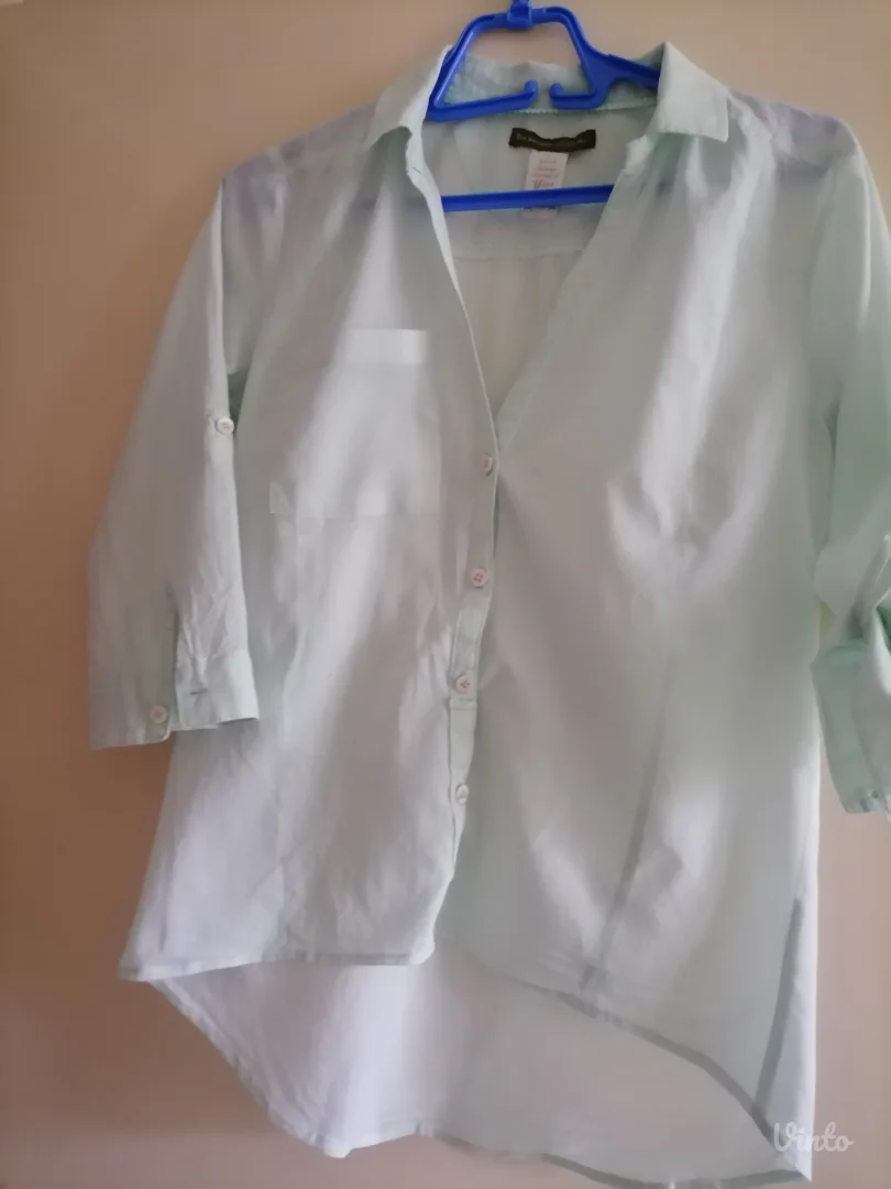 Tanka svetlo zelena košuljica Bershka M