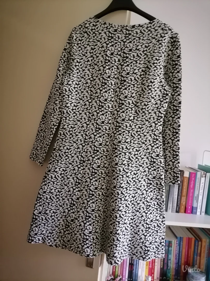 Crno bela haljina H&M M