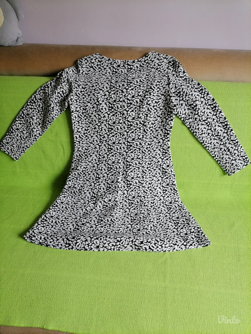 Crno bela haljina H&M M