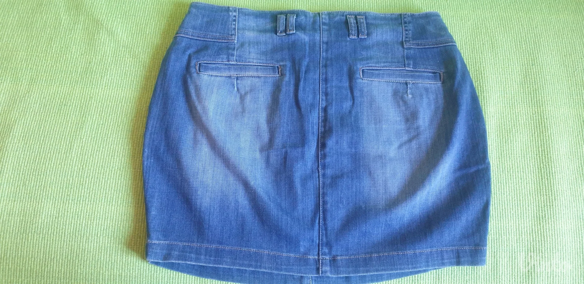 Mini teksas suknjica PULL BEAR L