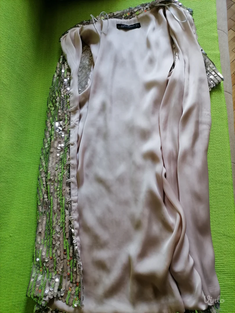 Tunika sa šljokicama Zara S