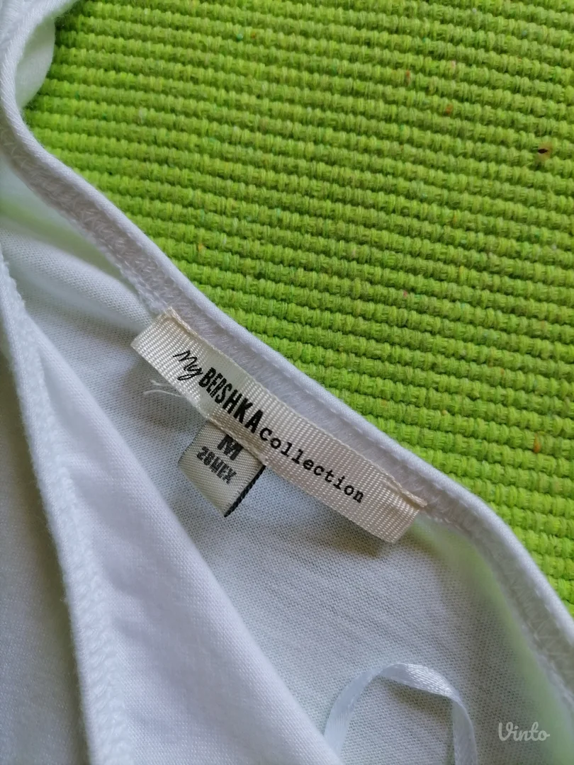 Majica na jedno rame Bershka M