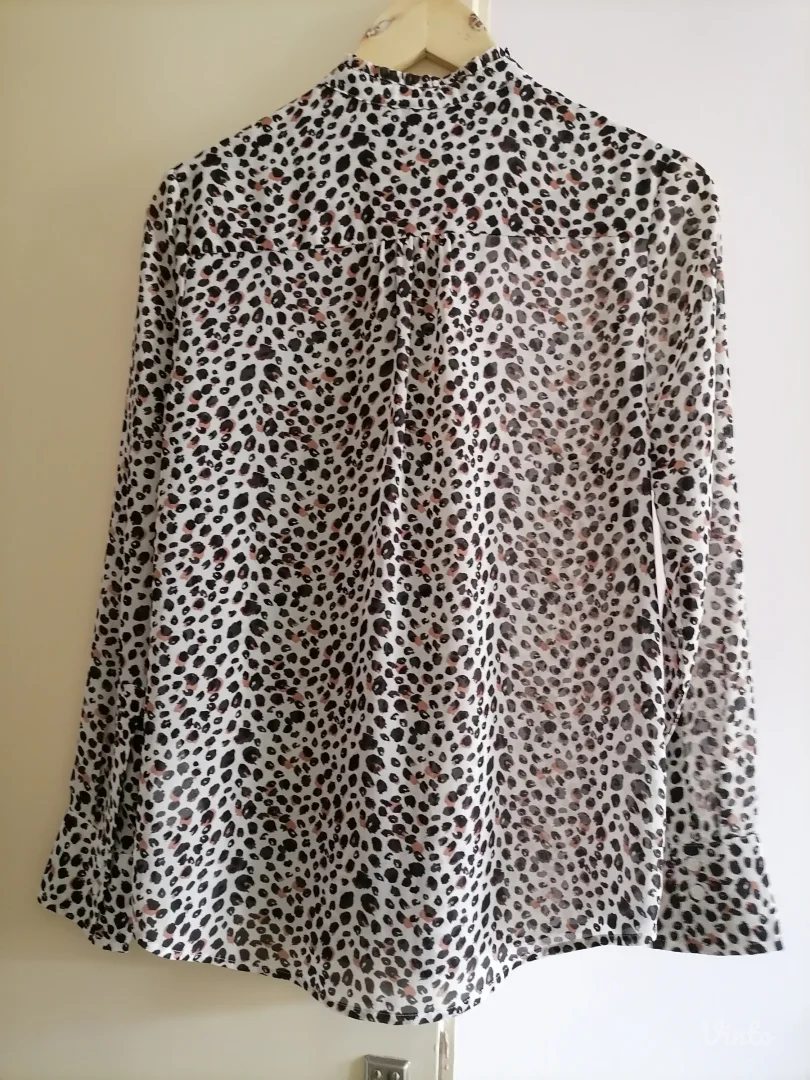 Tigrasta bluza-košulja H&M  38