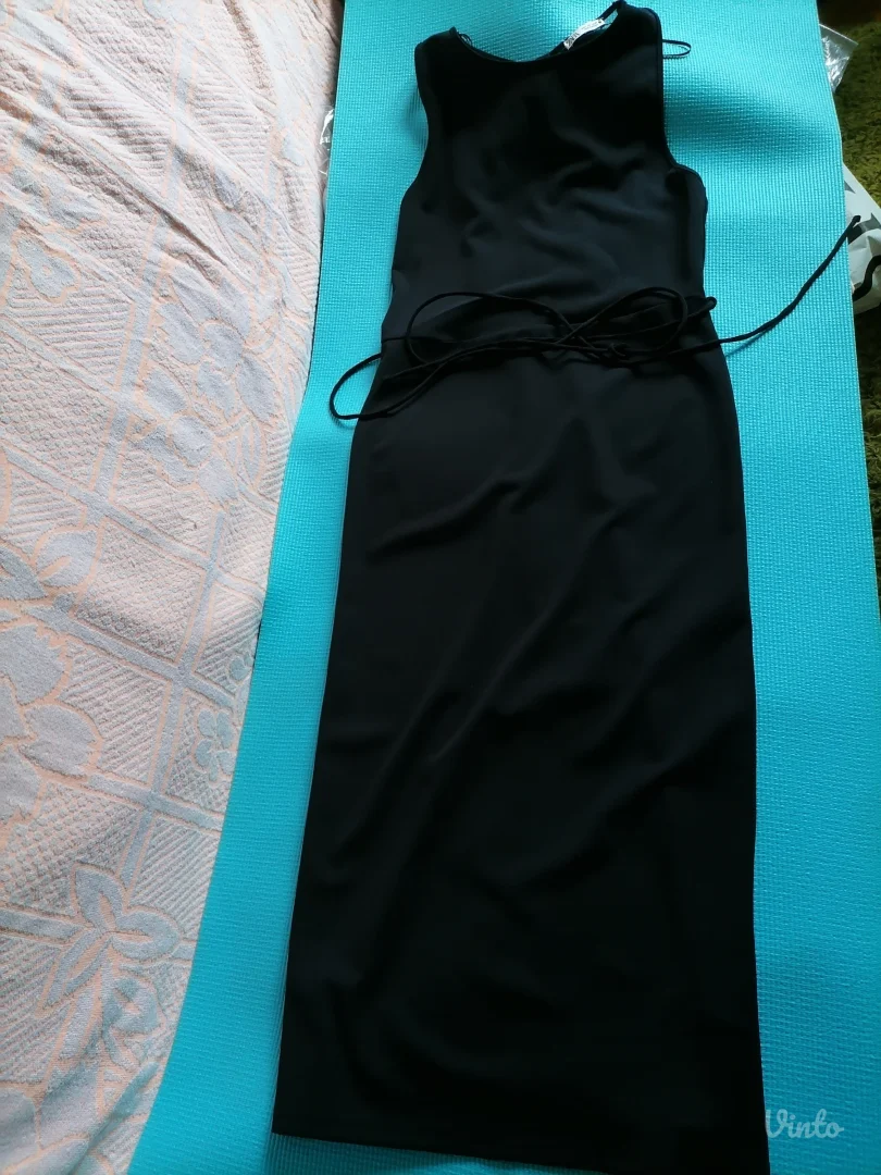 Nova crna haljina Zara L