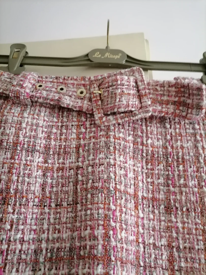 Nova mini suknjica Zara  L