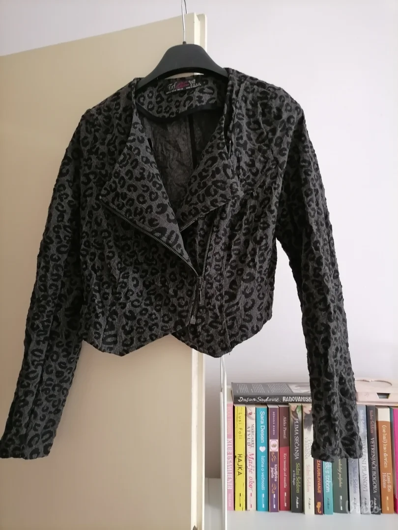 Tigrasta tamno siva jaknica Zara   M