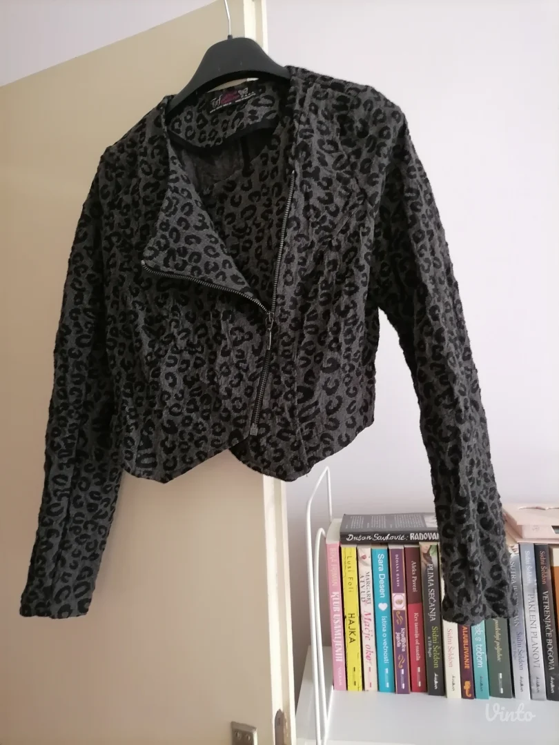 Tigrasta tamno siva jaknica Zara   M