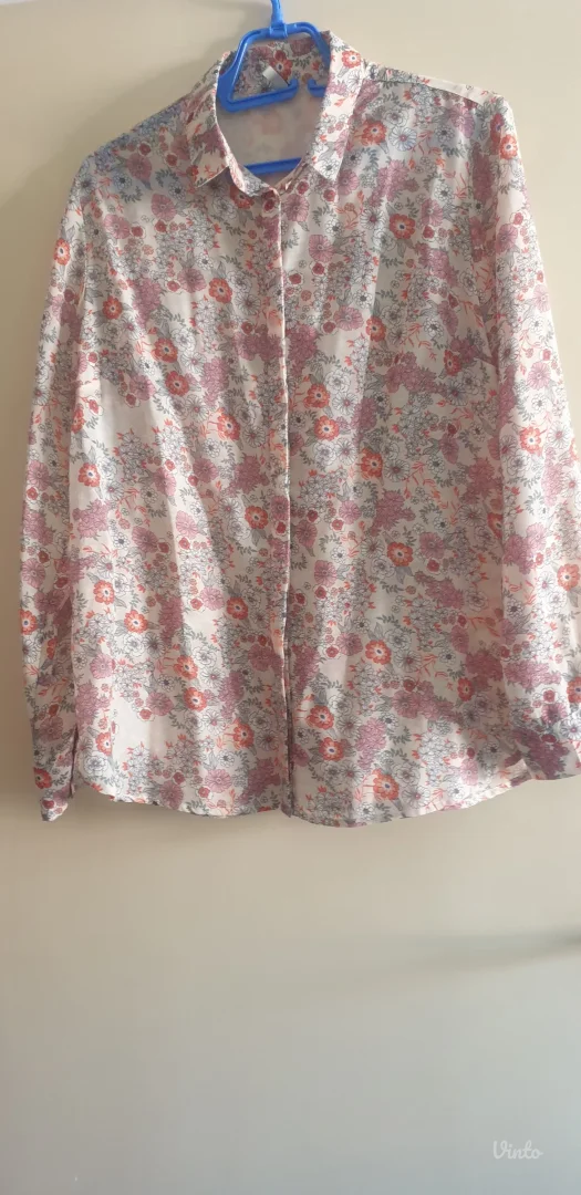 Tanja cvetna Stradivarius košuljica L