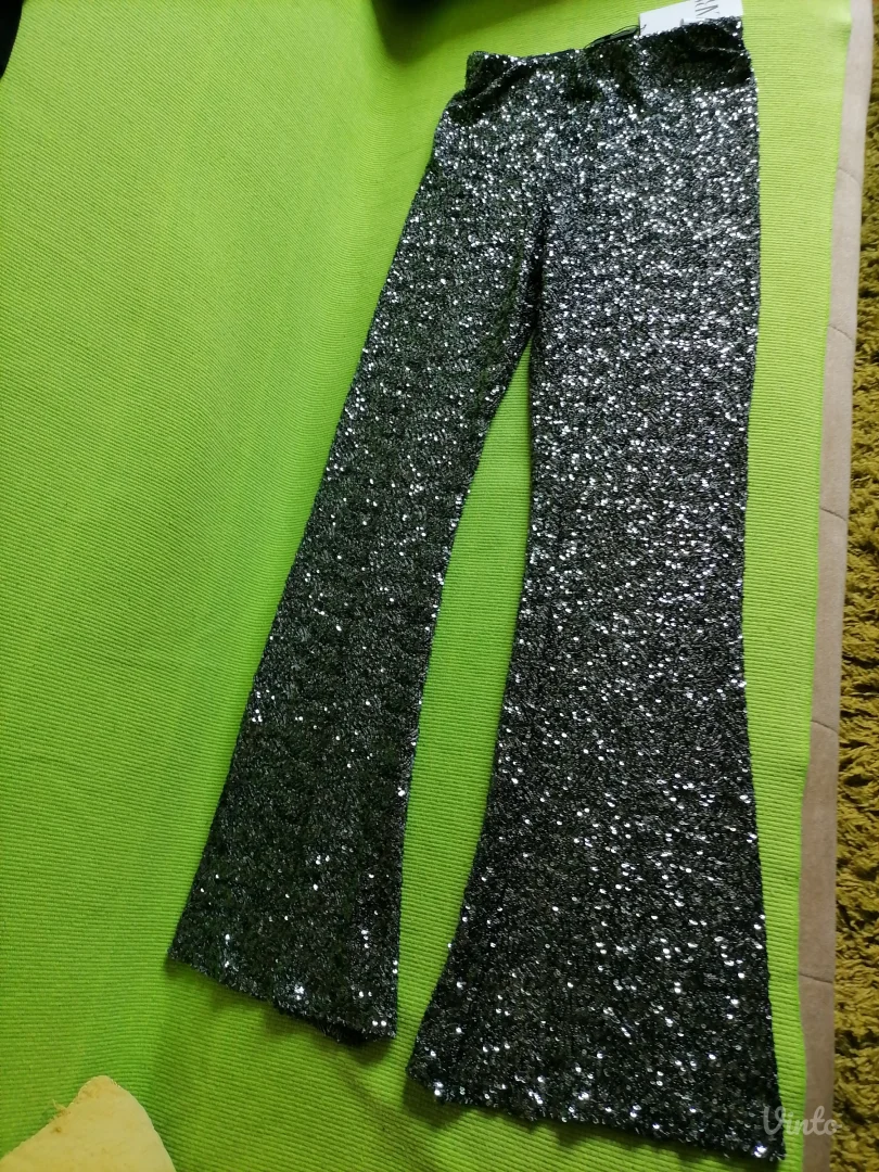 Nove Zara zvoncare  M