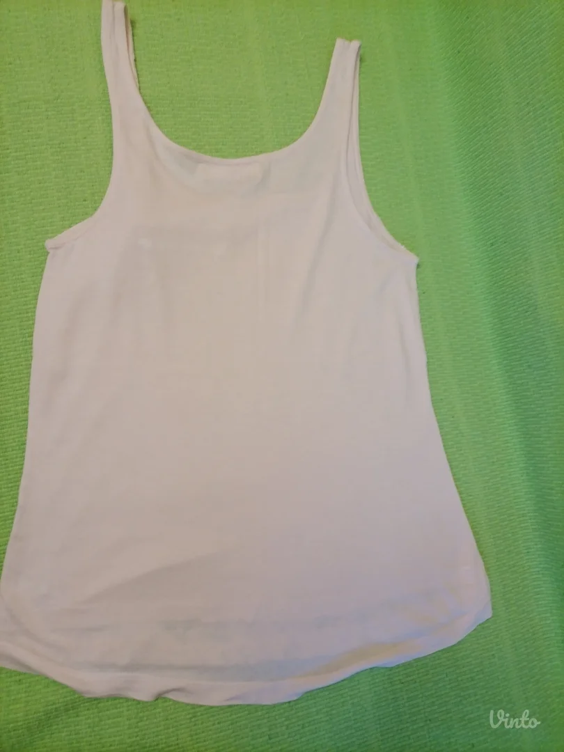 Čipkasta majica Bershka  L