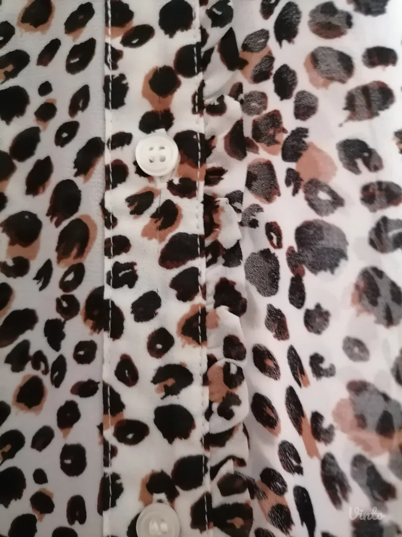 Tigrasta bluza-košulja H&M  38