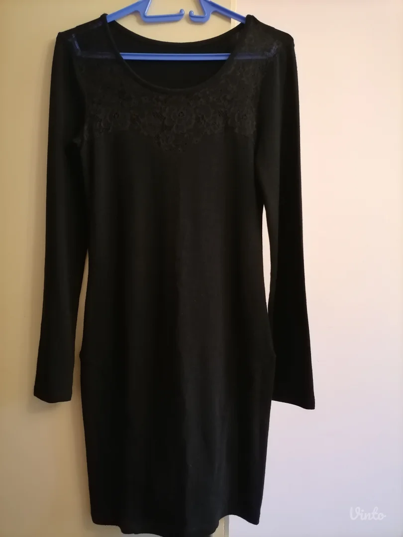 Nova crna haljina trikotaža M