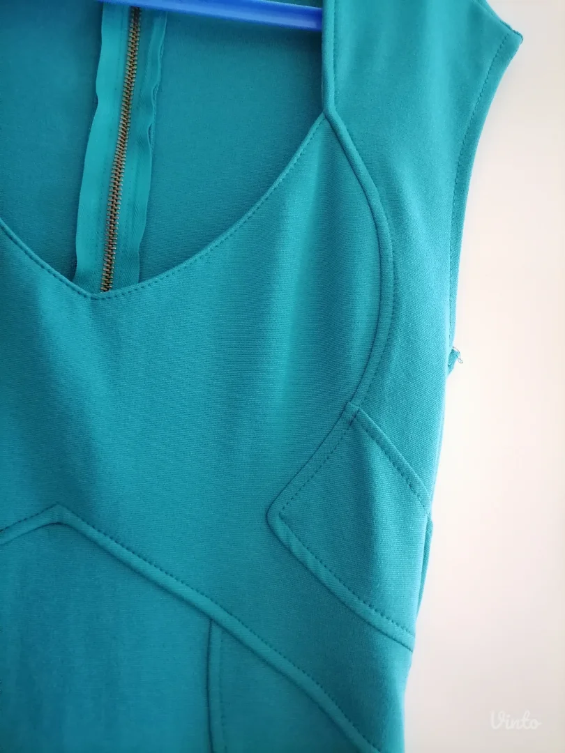 Tirkizna uska mini haljinica Bershka L