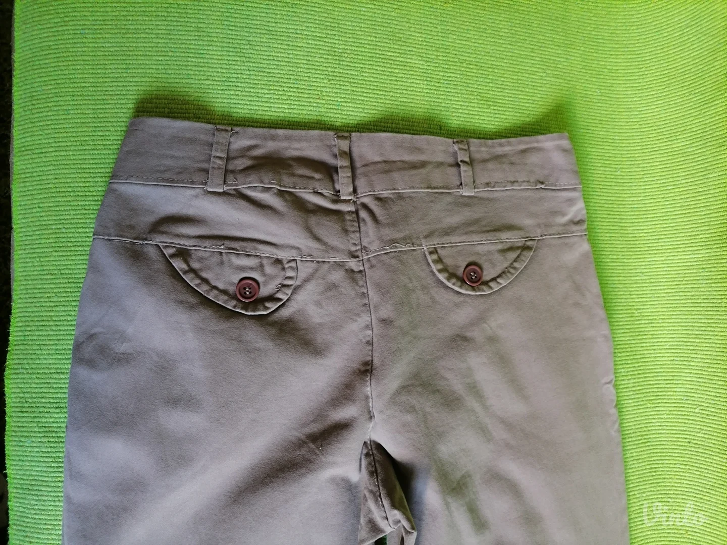 Pamučne pantalone L