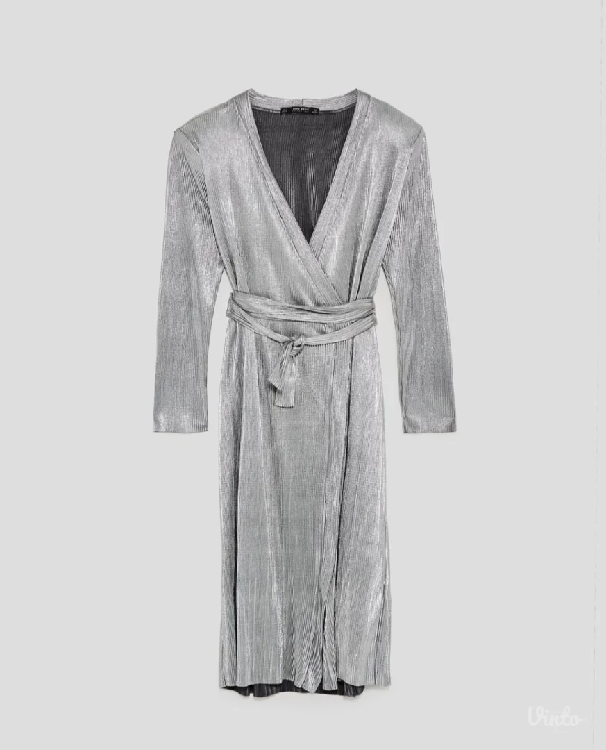 Nova srebrnasta haljina Zara  M