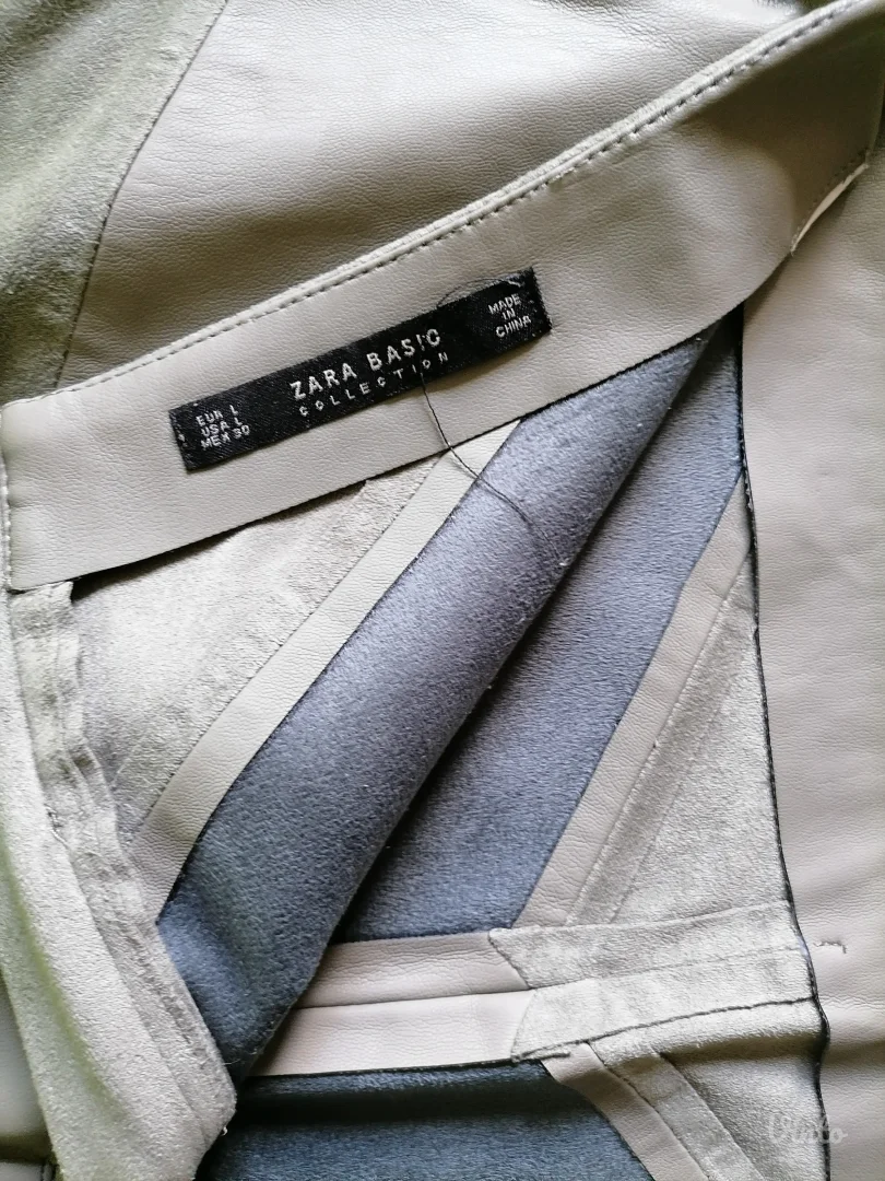 Siva suknjica od eko kože Zara  L