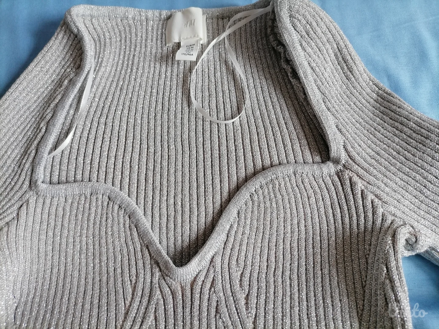 Nova srebrnasta trikotažna bluza H&M M