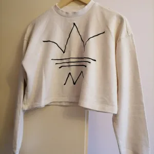 Nov crop top pamučni Adidas  38